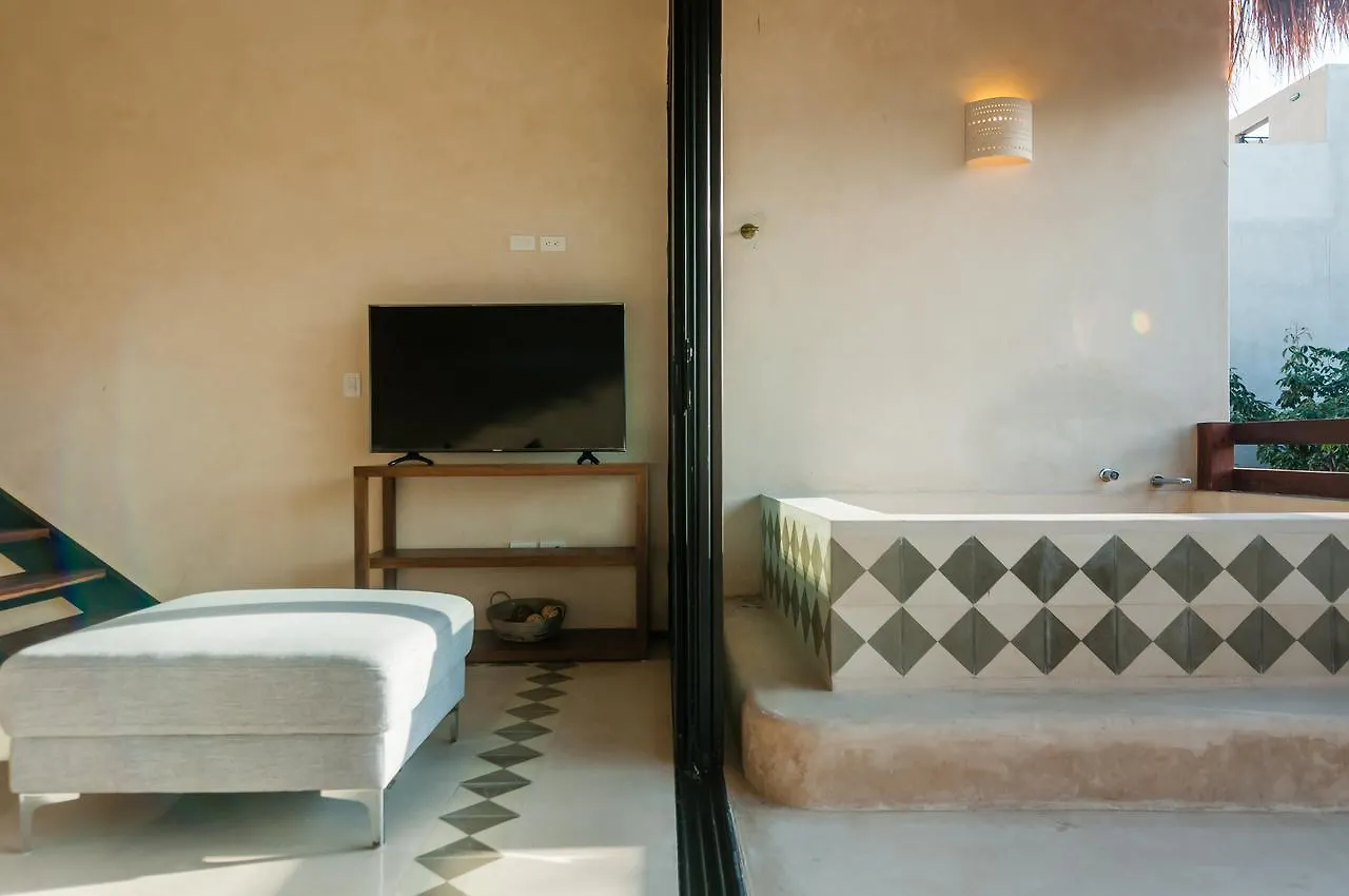 Azara Tulum Paradise Hotel 0*,