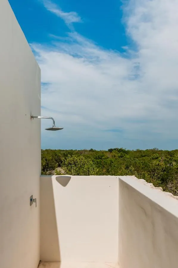 Azara Tulum Paradise Hotel 0*,